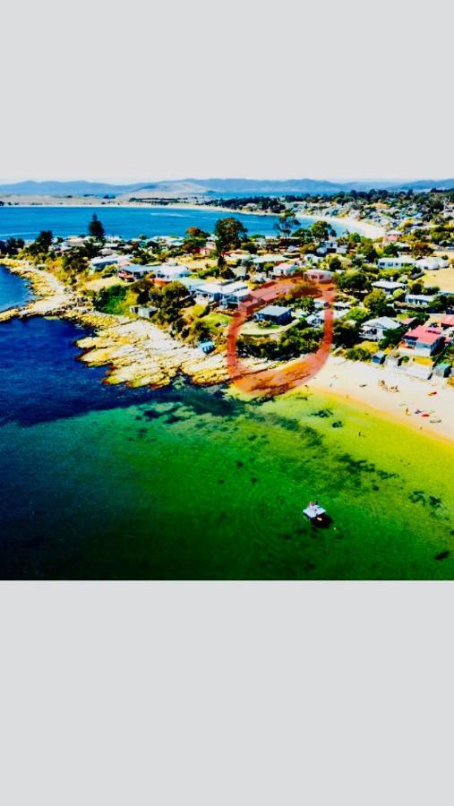 Beach Buoy Opossum Bay South Arm Exteriör bild